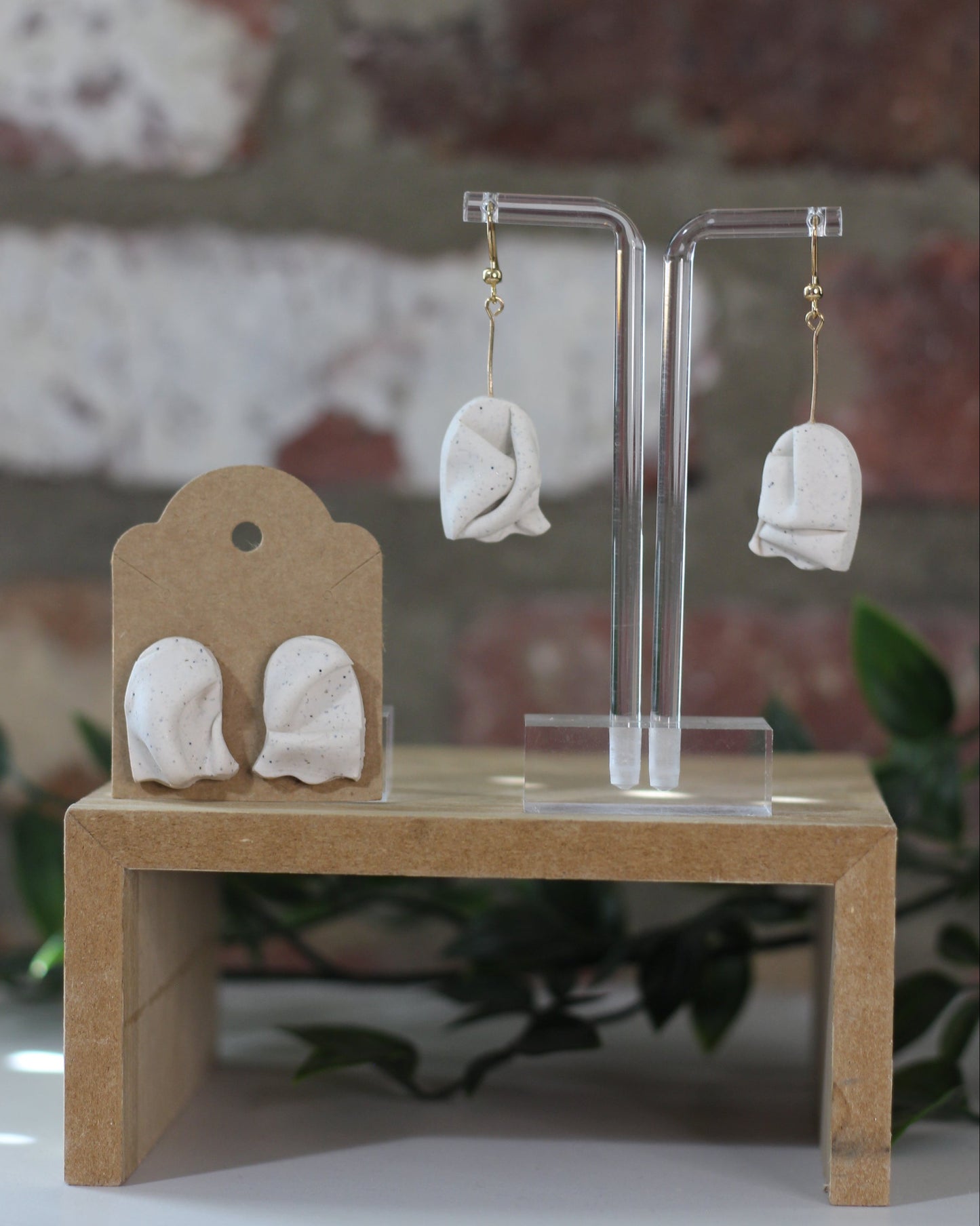 The Flat Ghost Drops and Studs