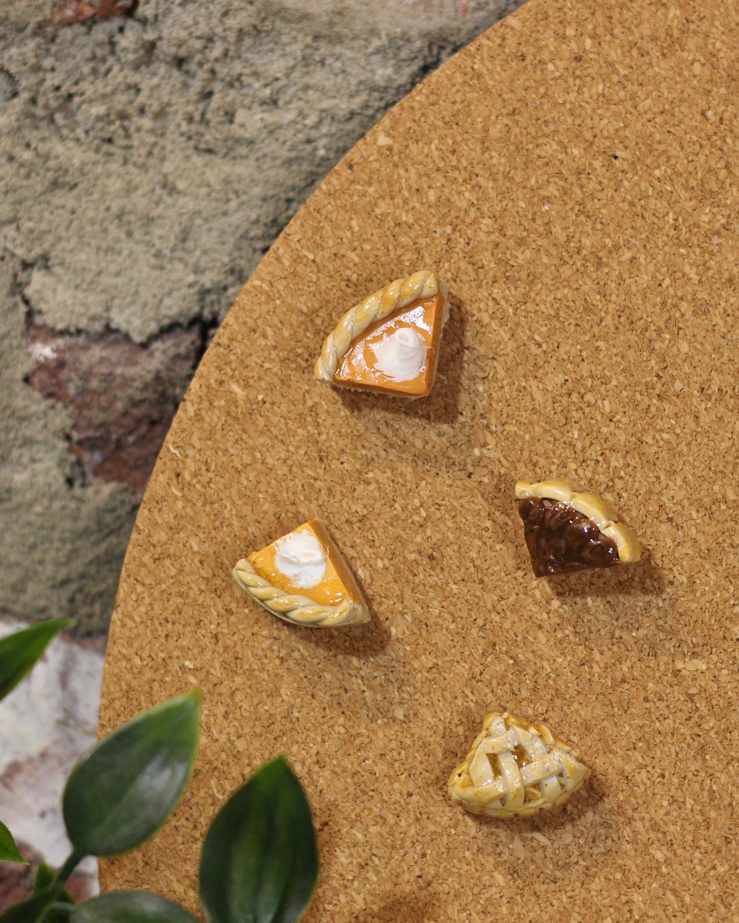 The Pie Pin / Magnet