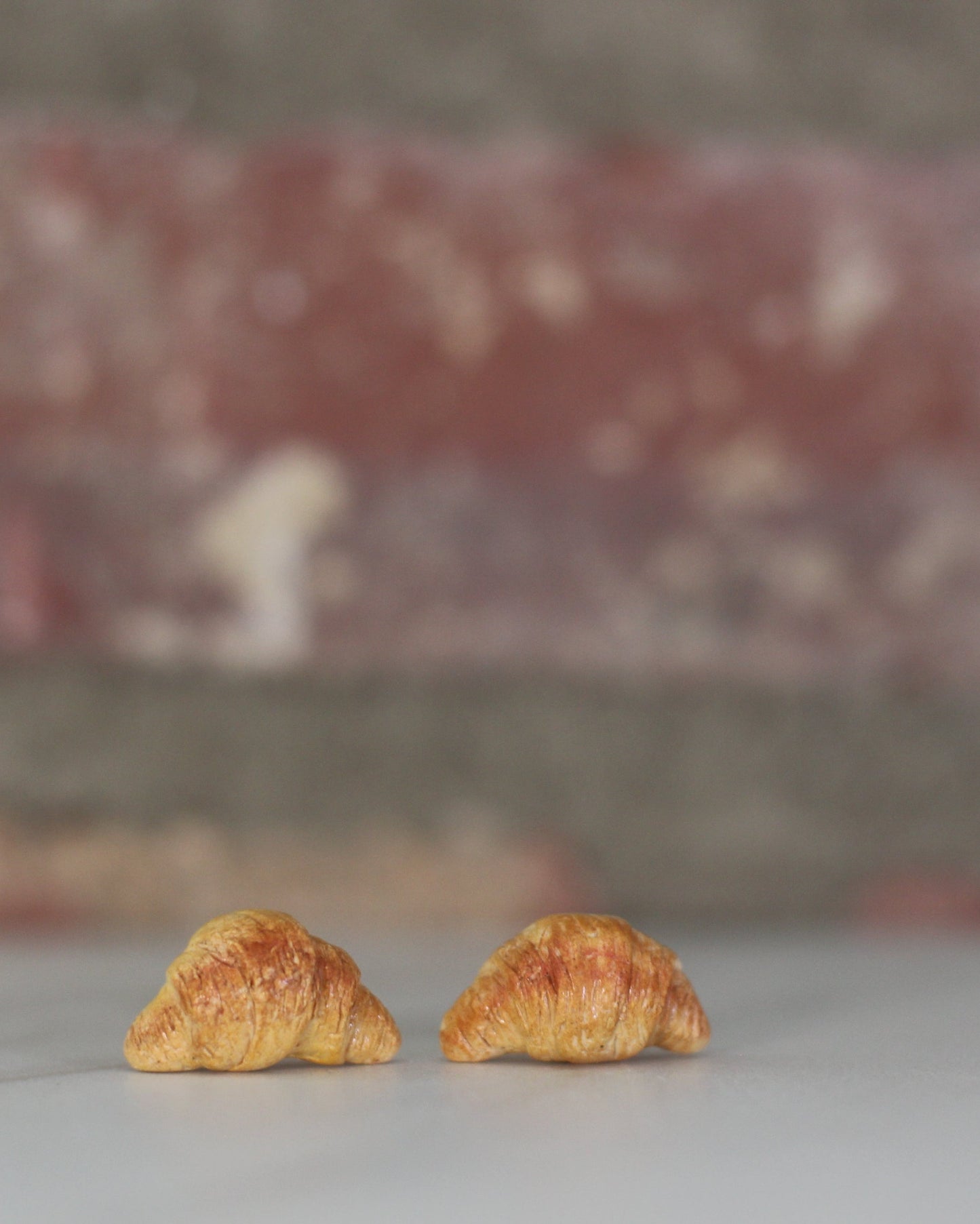 The Croissant Stud