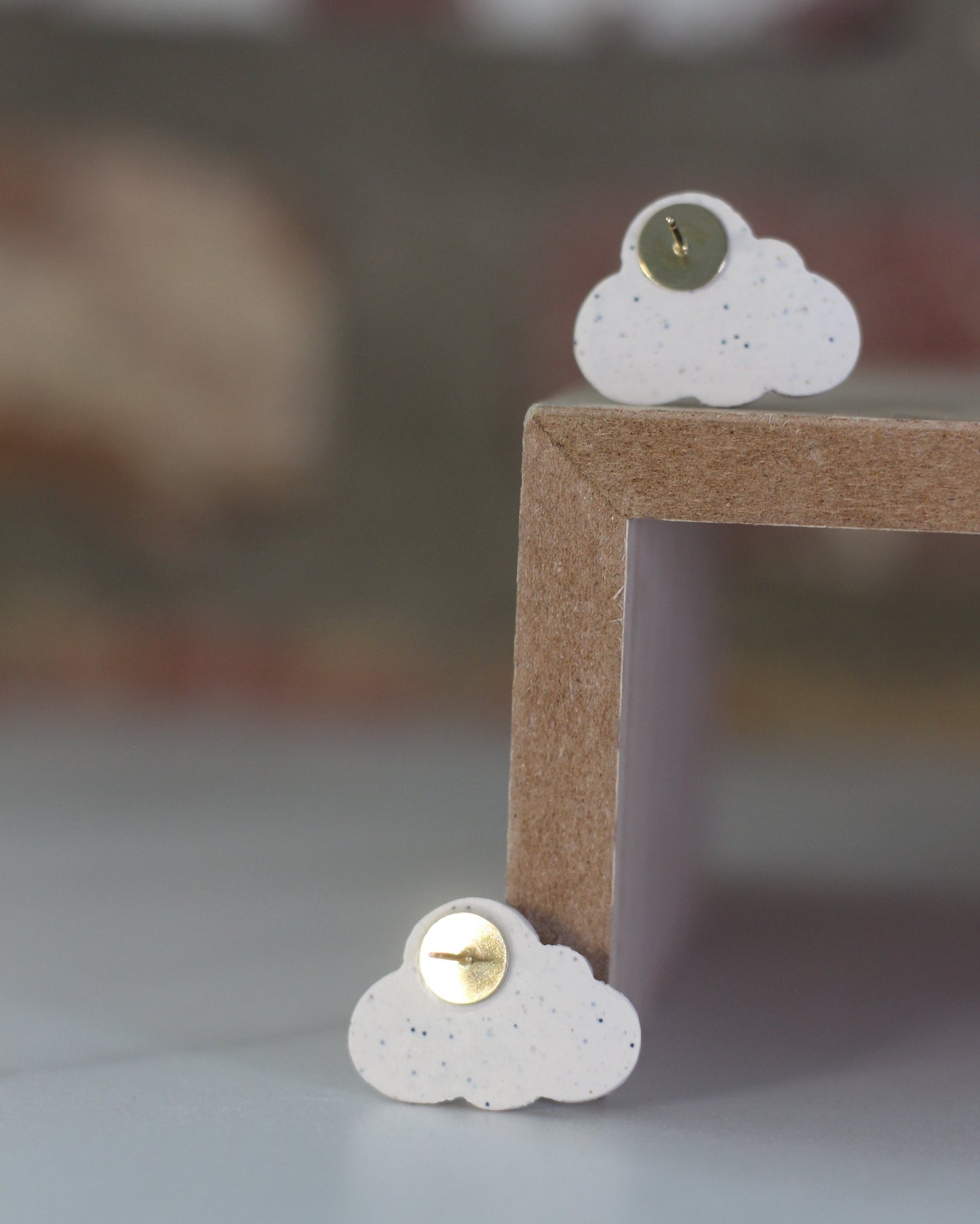 The Cloud Studs