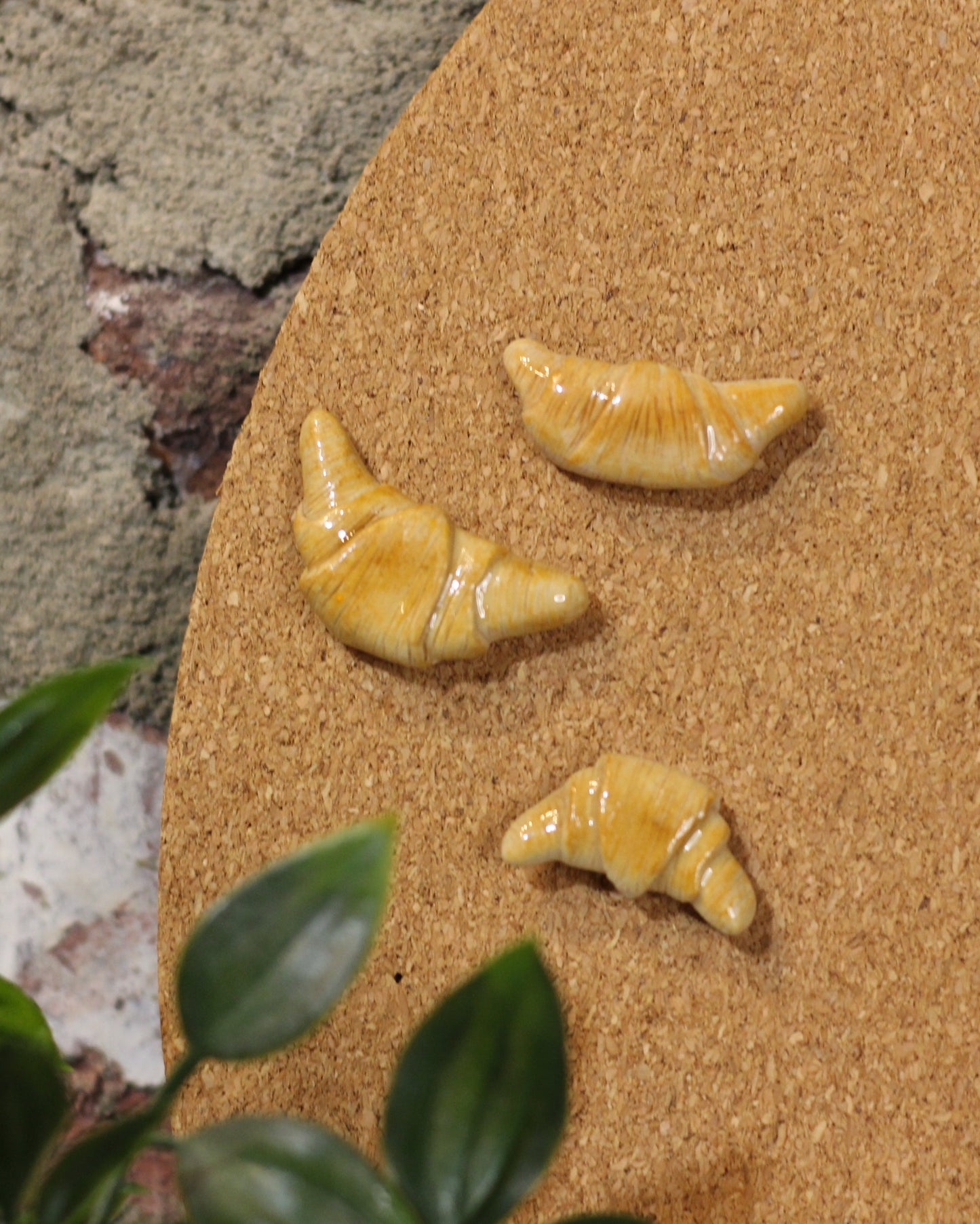 The Croissant Pin / Magnet