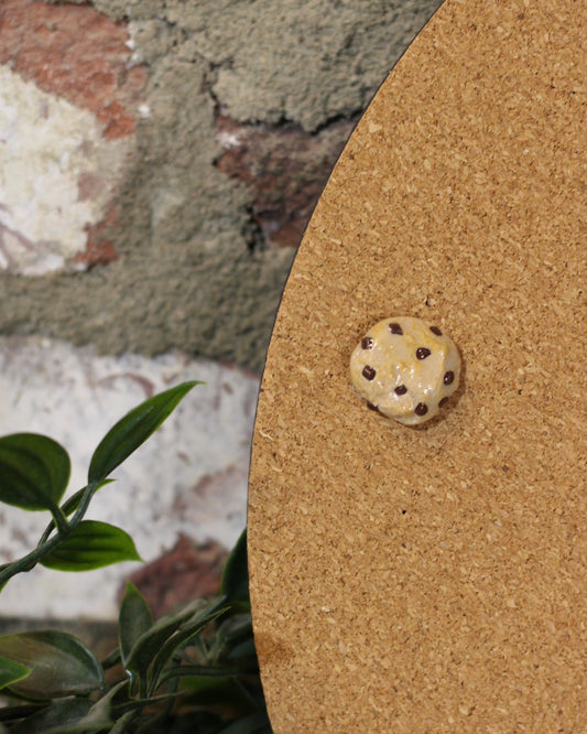The Chocolate Chip Cookie Pin / Magnet