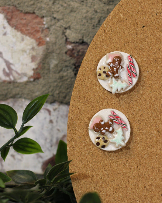 The Cookie Plate Pin / Magnet
